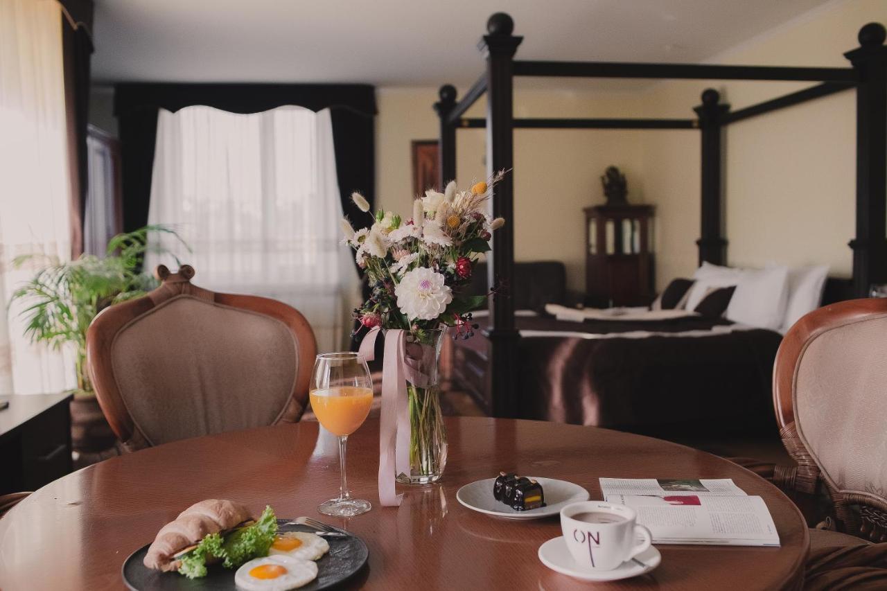 Aivengo Hotel Kolodenka Esterno foto