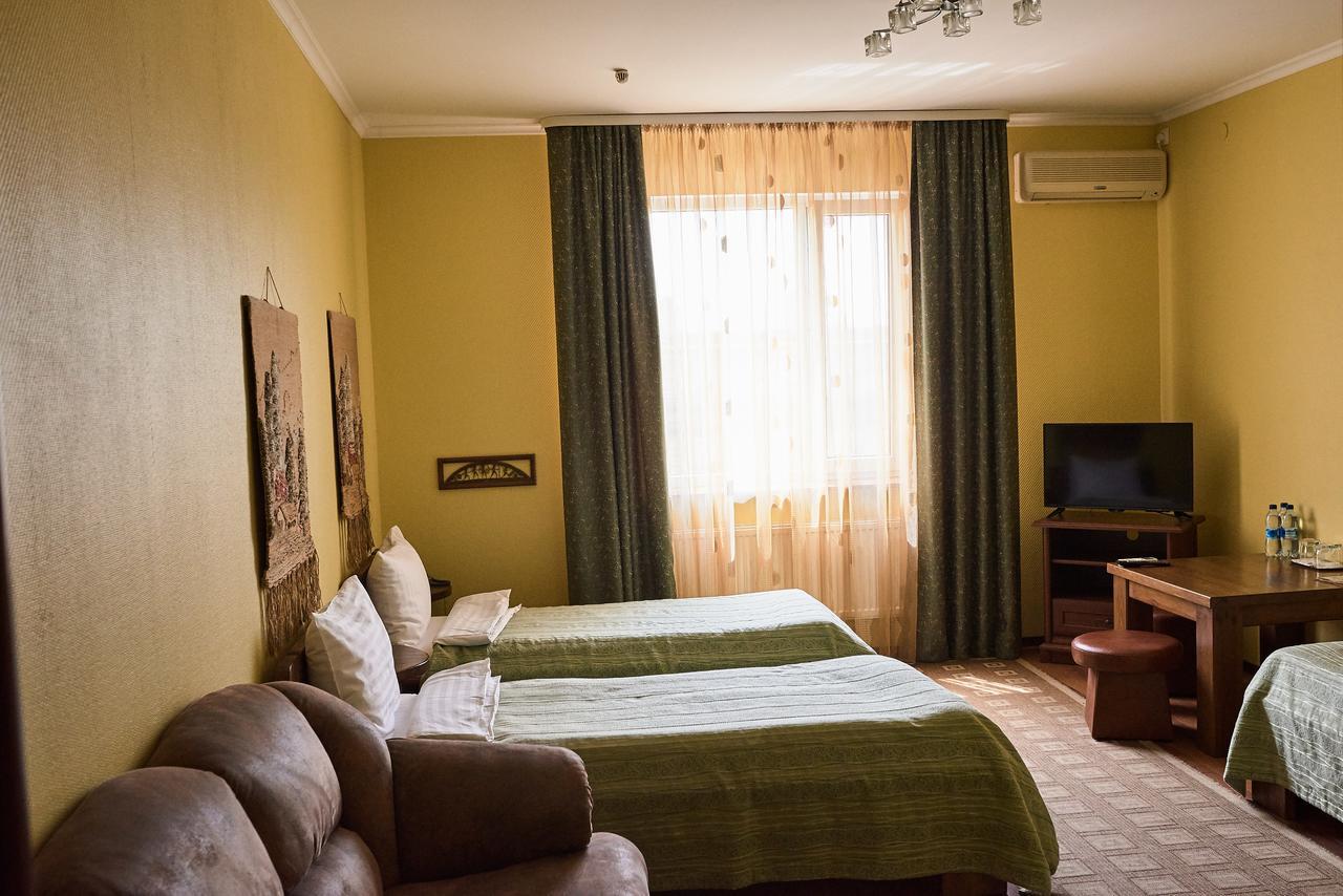 Aivengo Hotel Kolodenka Esterno foto